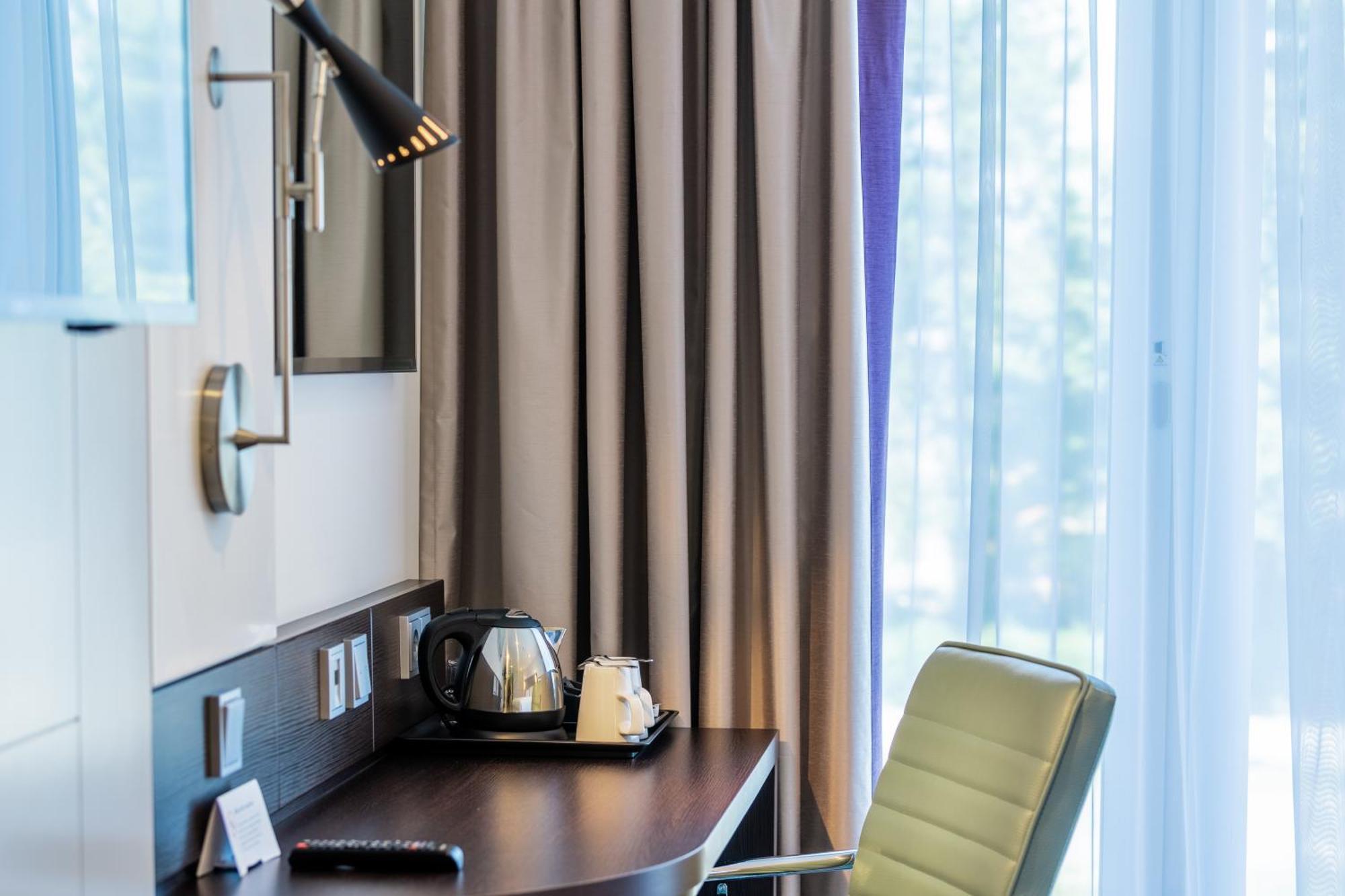 Premier Inn Heidelberg City Centre Екстериор снимка